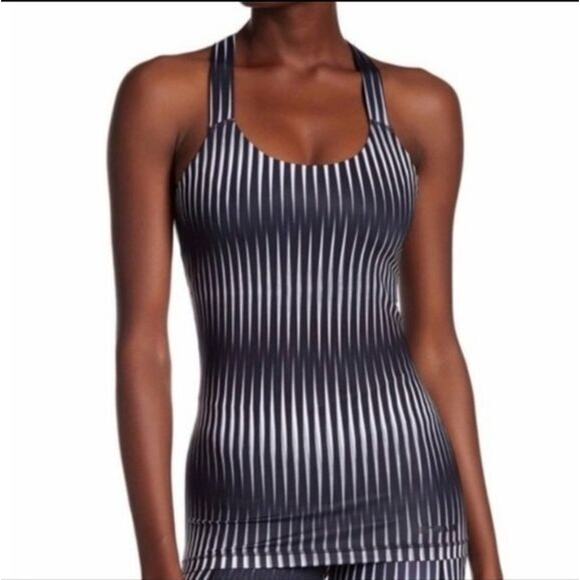 Ivy Park XS Multicolor Kaleidoscope Abstract Stripe V-back Athletic Tank Top - Picture 1 of 9